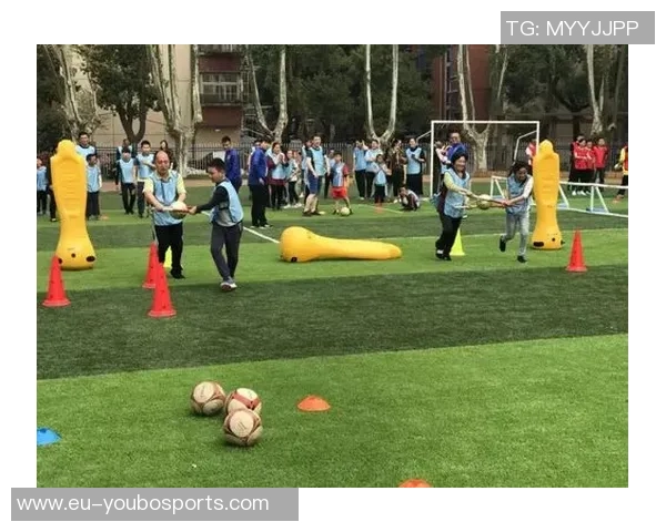 沙叶足球：探索这项新兴运动如何改变我们的生活与社交方式