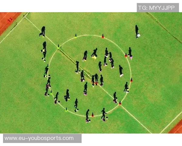 热血足球1p让我们一起追逐梦想与荣耀的绿茵场上拼搏奋战