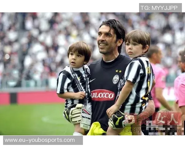 贾斯汀比伯在绿茵场上的足球激情与明星魅力碰撞的精彩瞬间